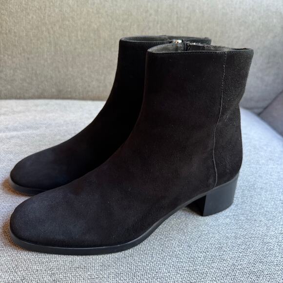 Pancaldi For Diane B. Women's Black Suede Leather Ankle Boot Sz 7 Side Zip - Picture 1 of 12